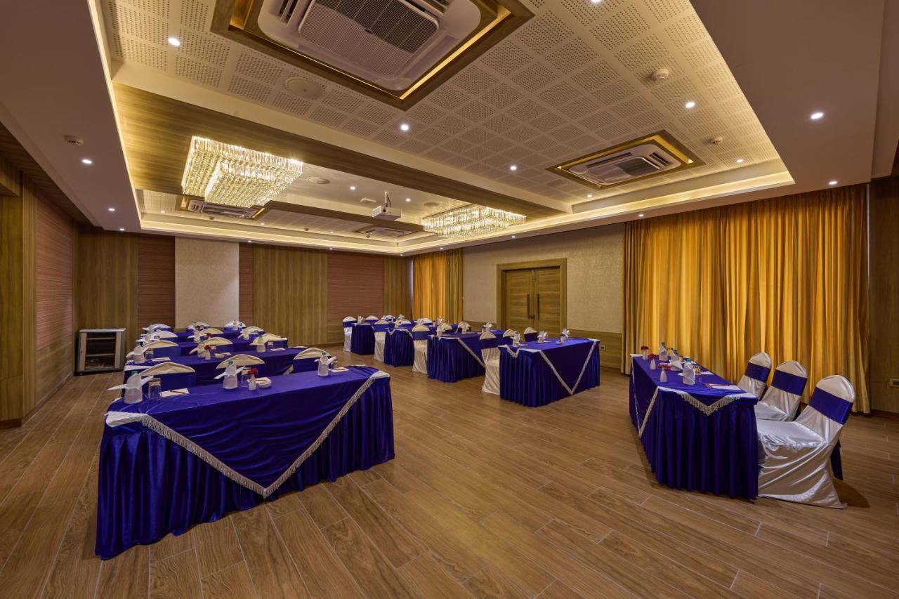 Grand Continent Hosur A Sarovar Portico Affiliate Hotel Exterior foto