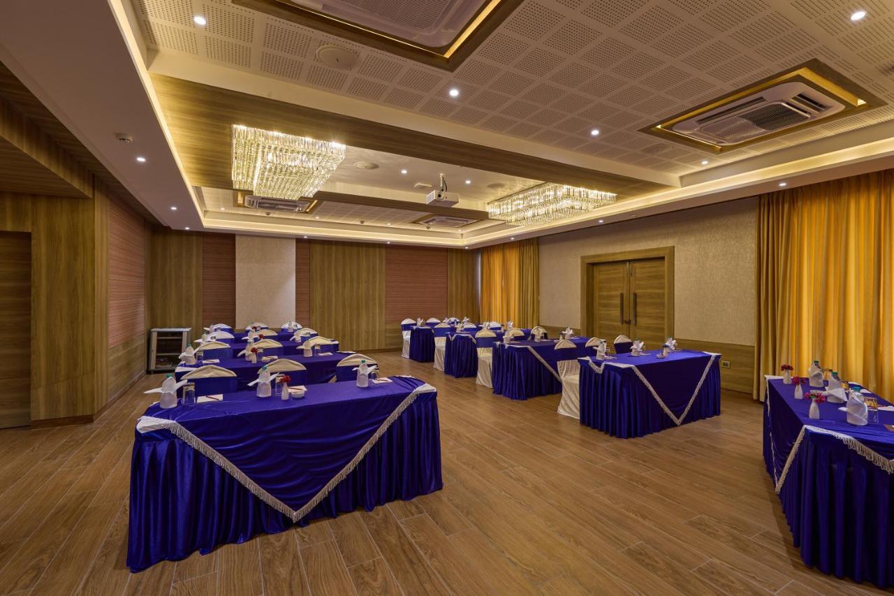 Grand Continent Hosur A Sarovar Portico Affiliate Hotel Exterior foto