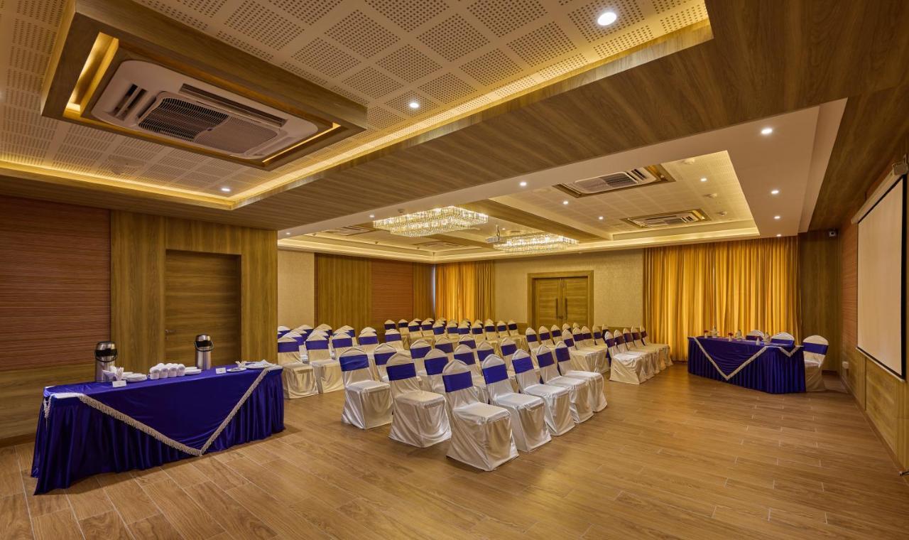 Grand Continent Hosur A Sarovar Portico Affiliate Hotel Exterior foto