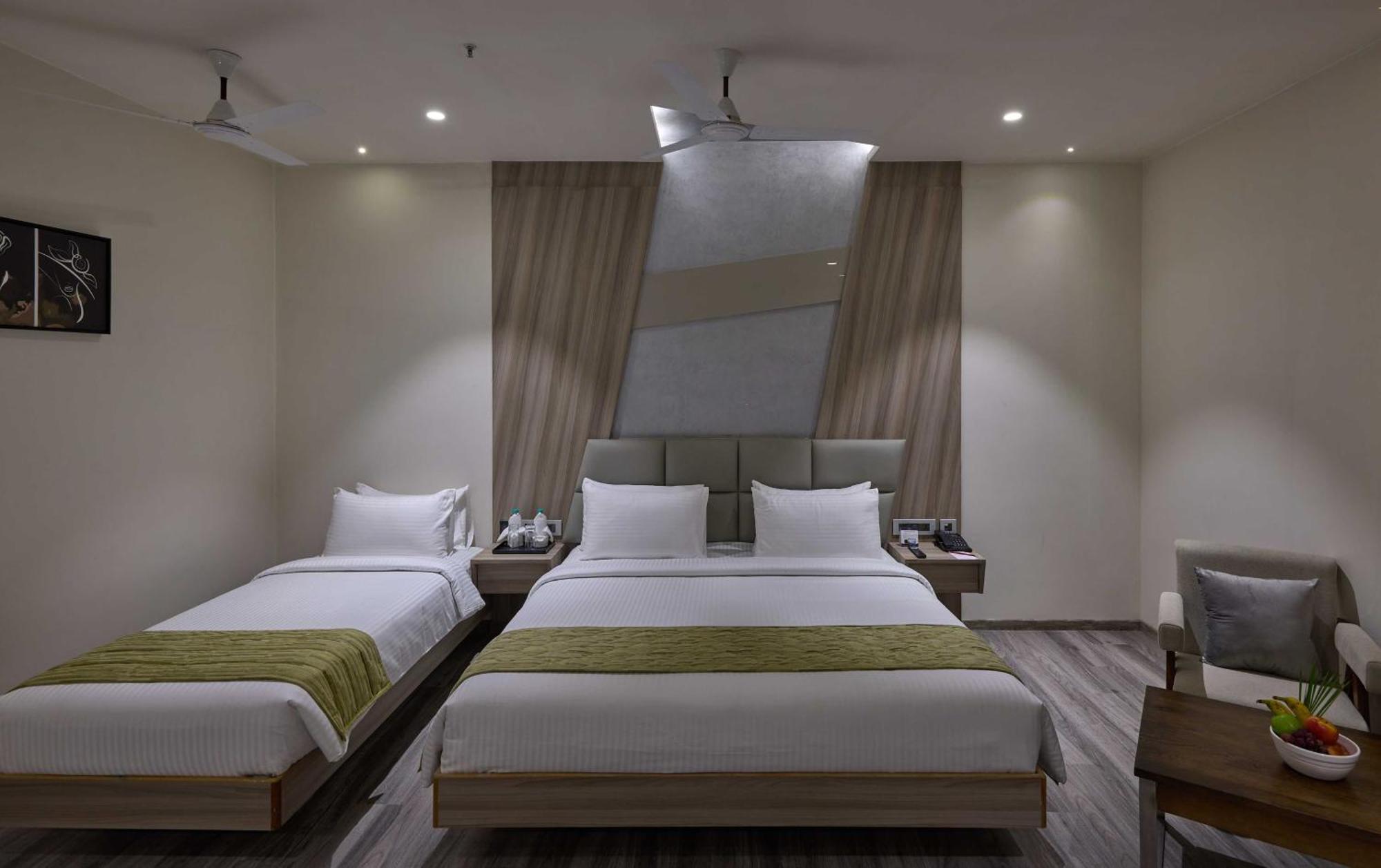 Grand Continent Hosur A Sarovar Portico Affiliate Hotel Exterior foto