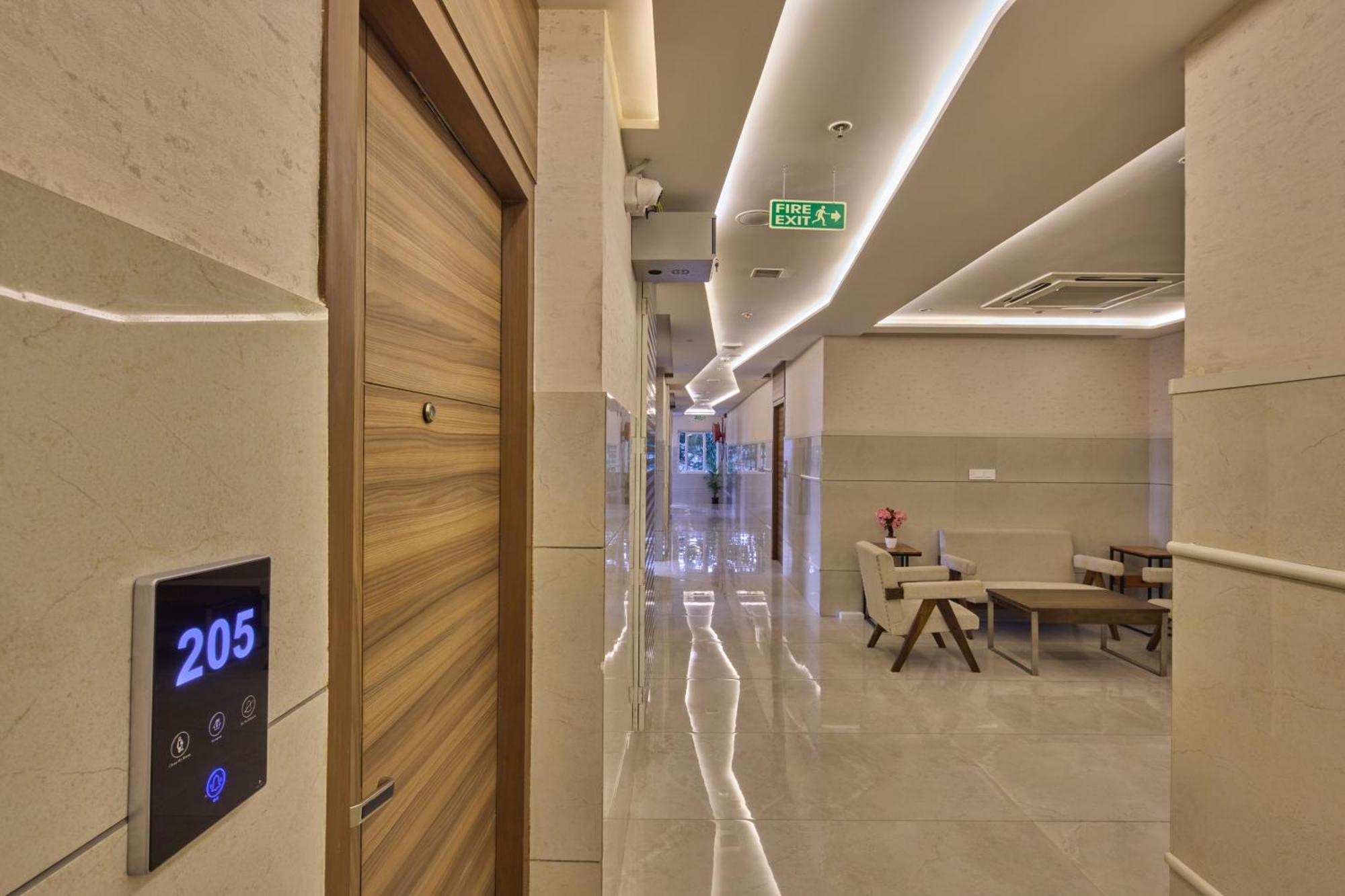 Grand Continent Hosur A Sarovar Portico Affiliate Hotel Exterior foto